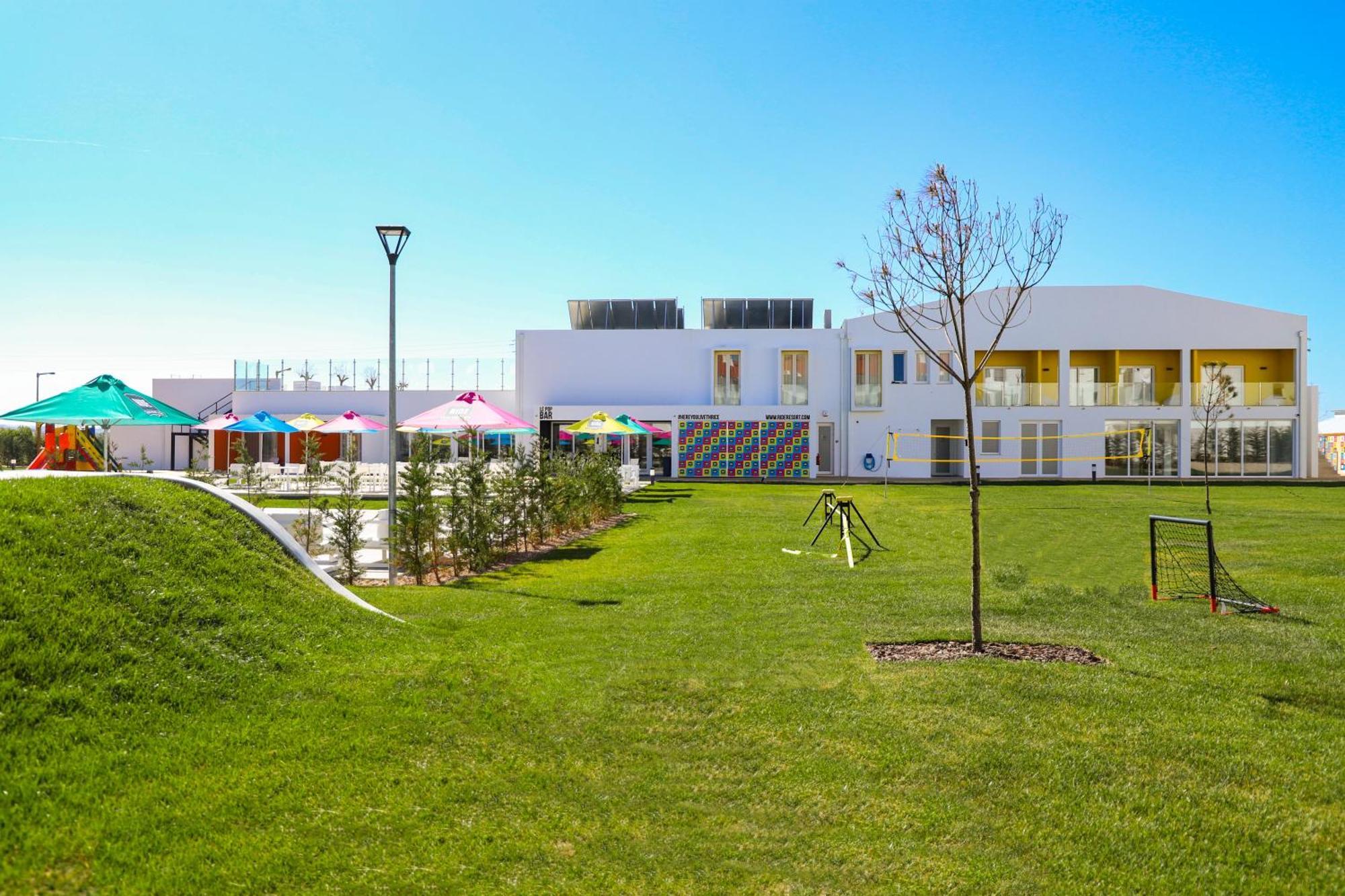 Ride Surf Resort & Spa Peniche Εξωτερικό φωτογραφία